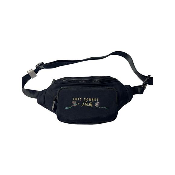 Luis torres Handbags - Luis Torres belt bag preowned like new condition!